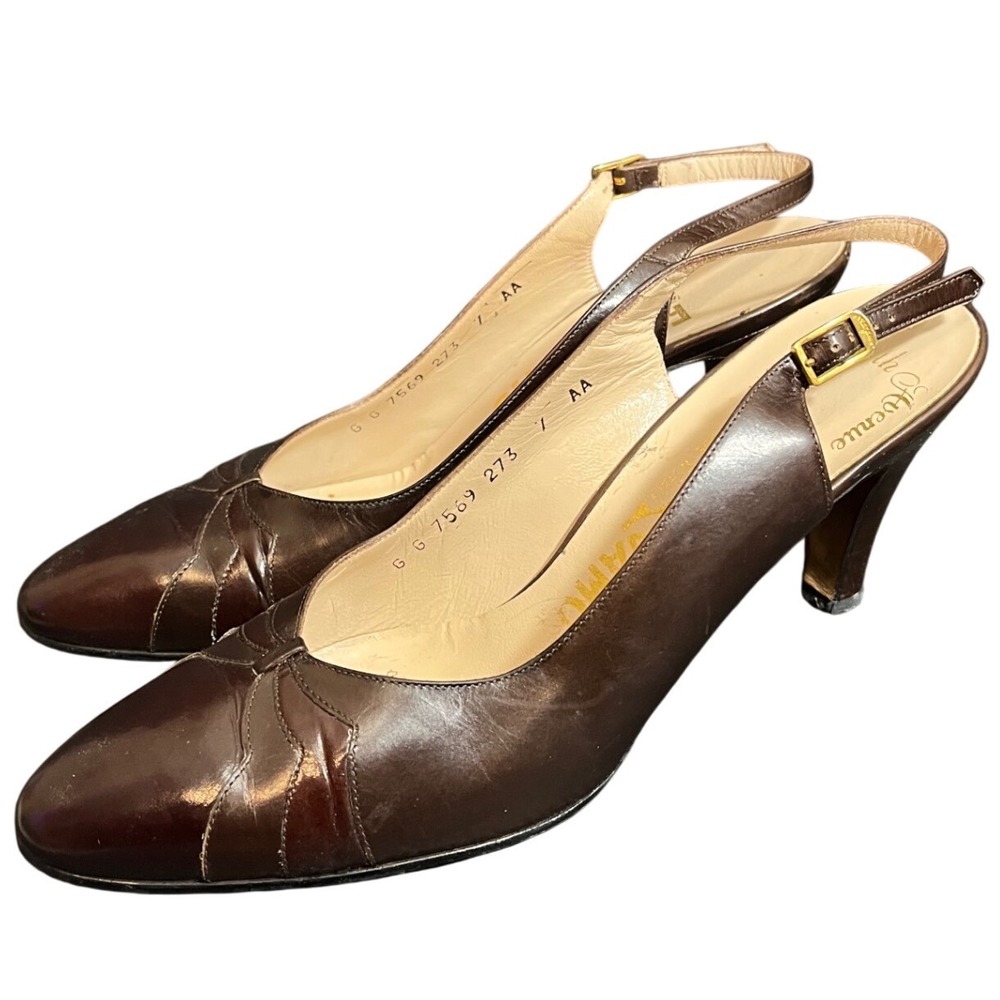 Vintage Salvatore Ferragamo Brown Kitten Heel Leather Pumps Brown Sz 7 AA Narrow